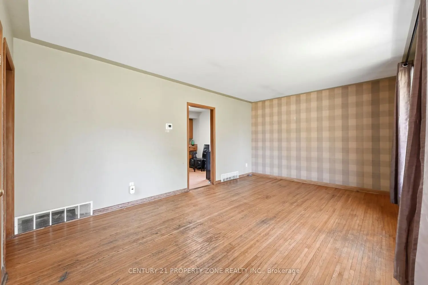 Additional image 4 of 1192 Kaladar Drive