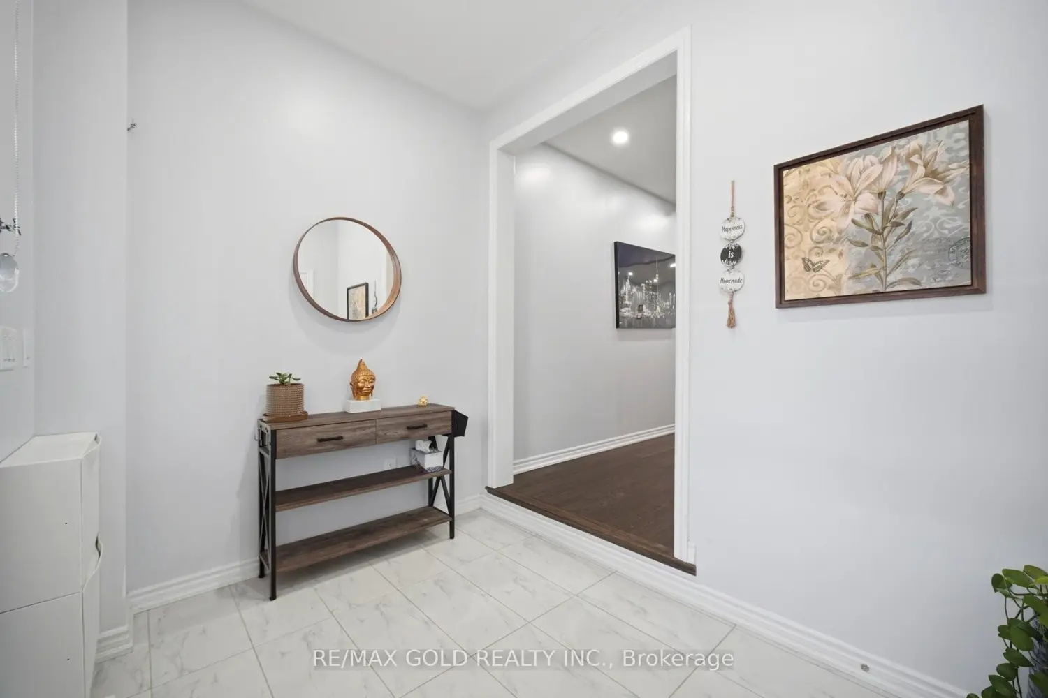Additional image 2 of 28 Calabria Drive