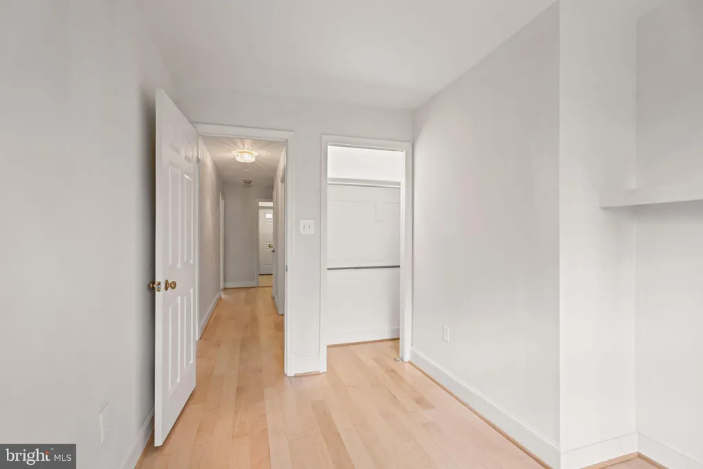 Additional image 40 of 3231 Sutton Place NW Unit D, Washington, DC 20016