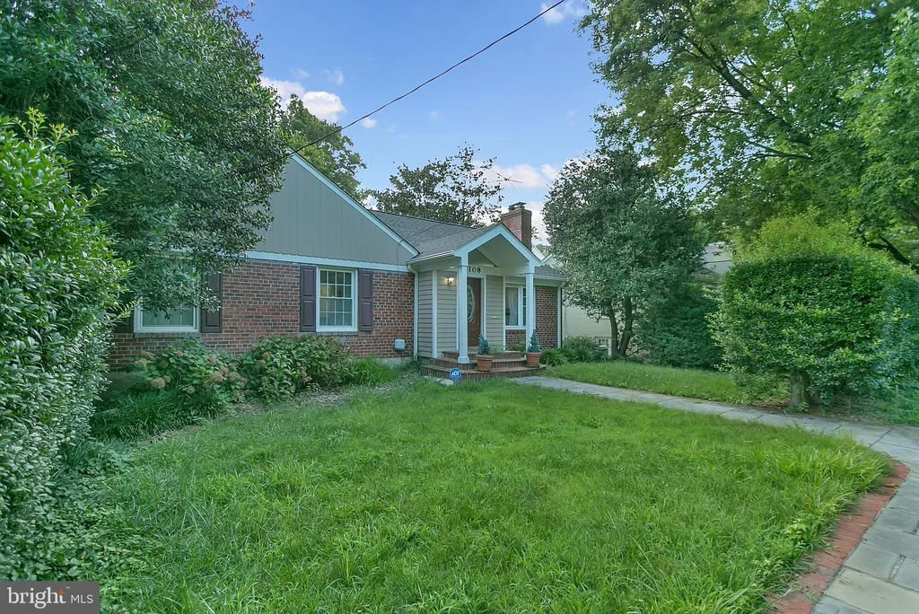 Additional image 2 of 2108 48th Street NW, Washington, DC 20007