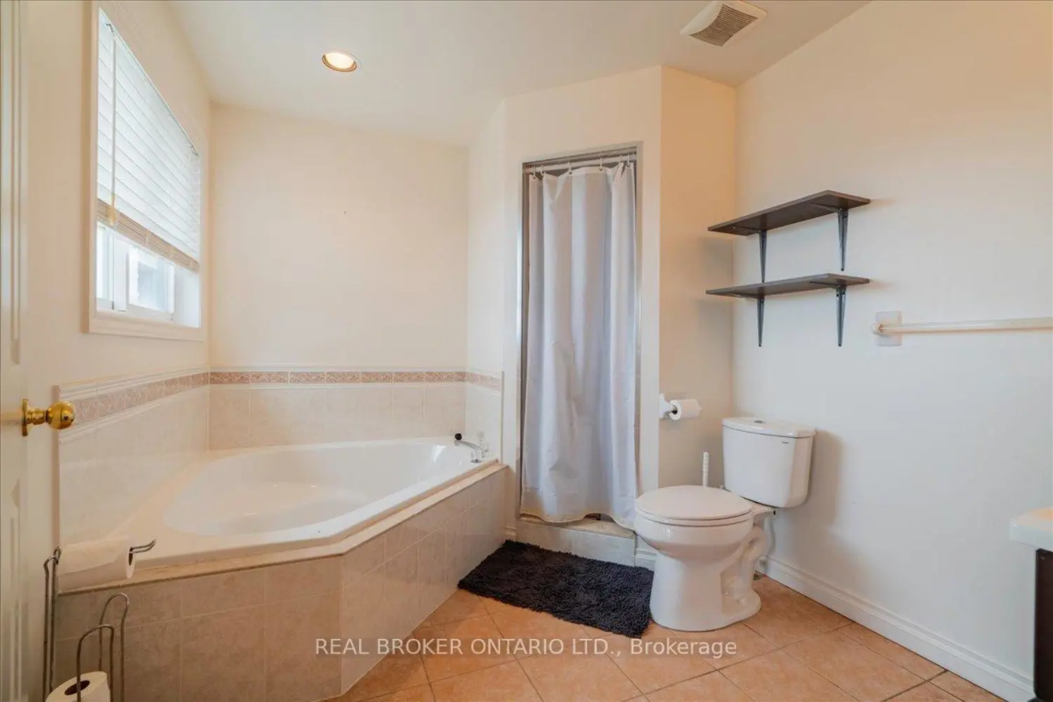 Additional image 12 of 2282 Jack Crescent