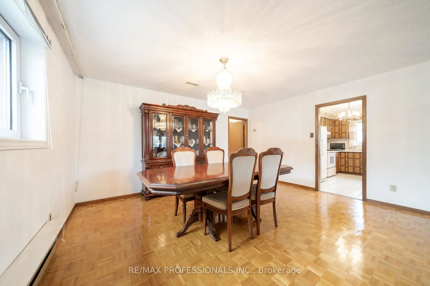1164 Kipling Avenue photo 4