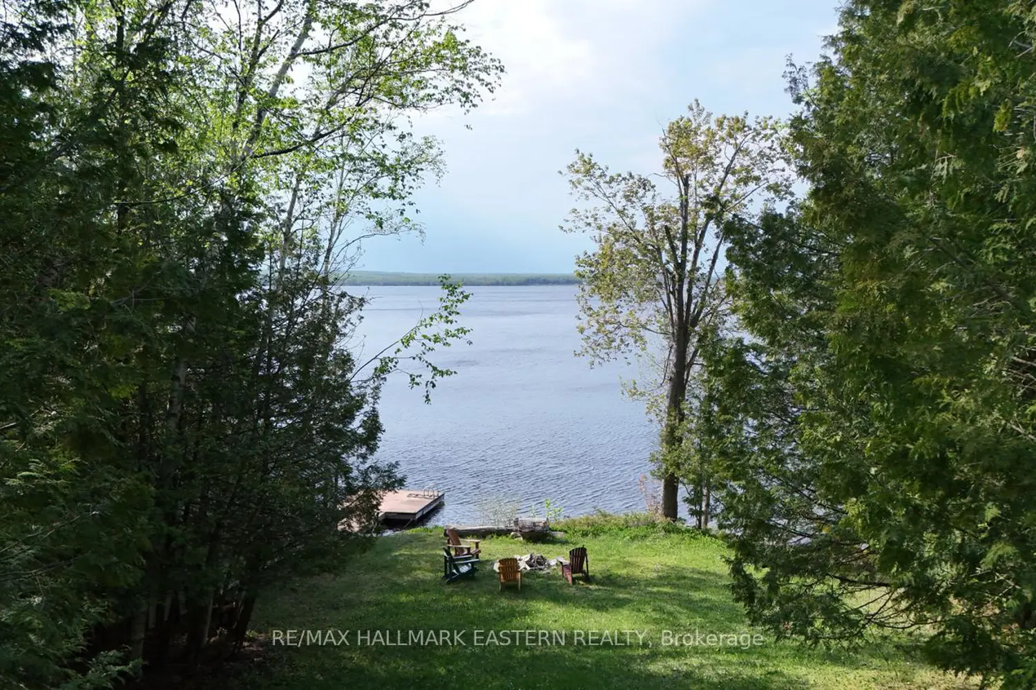 348 Round Lake Road photo 5