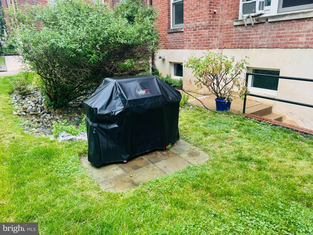 3018 Porter Street NW, Washington, DC 20008
