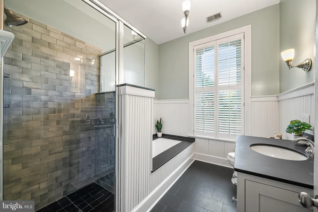 Additional image 18 of 17 5th Street SE, Washington, DC 20003