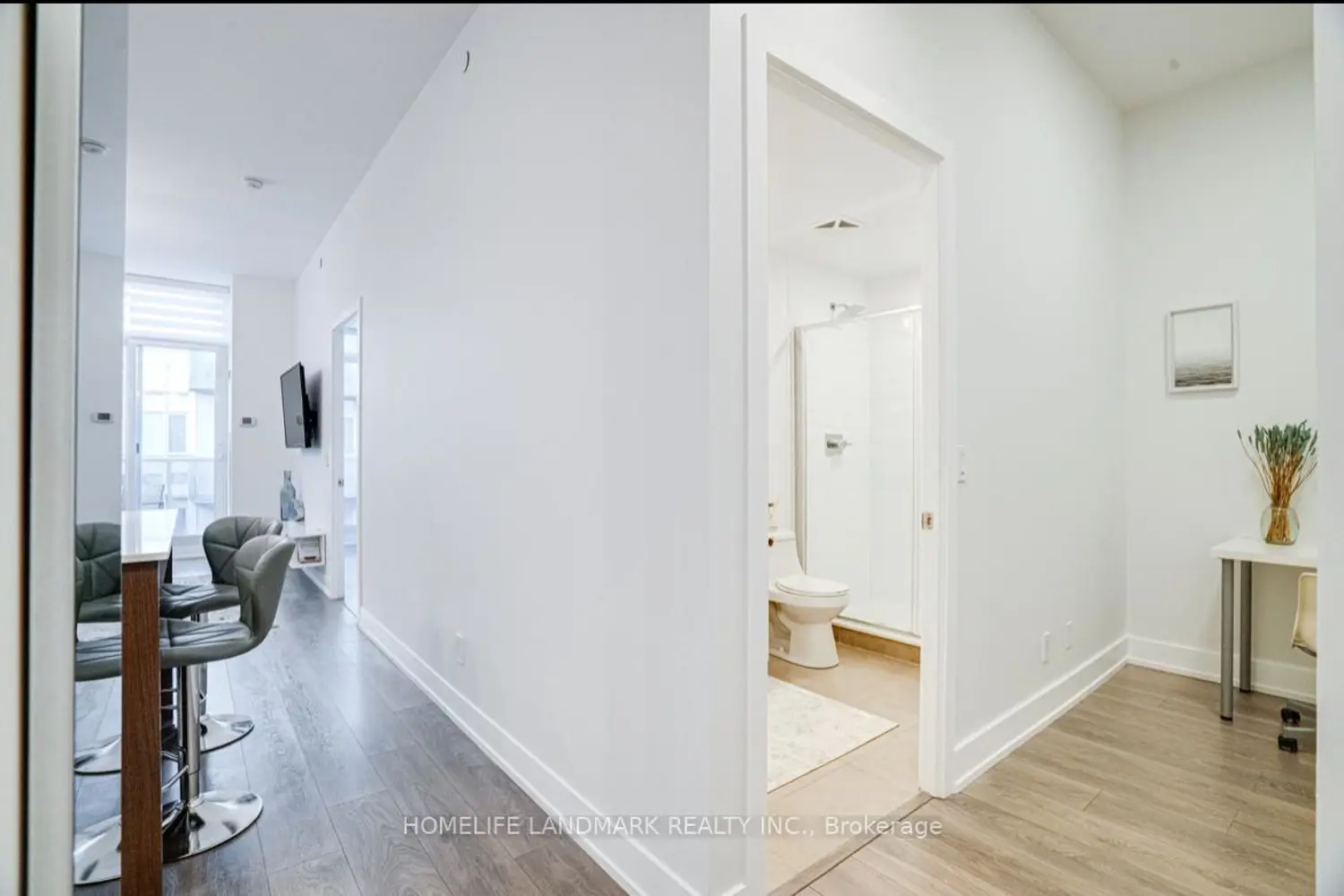 Additional image 15 of 9471 Yonge Street 745