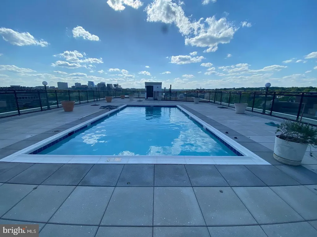 Additional image 20 of 950 25th Street NW Unit 423-N, Washington, DC 20037