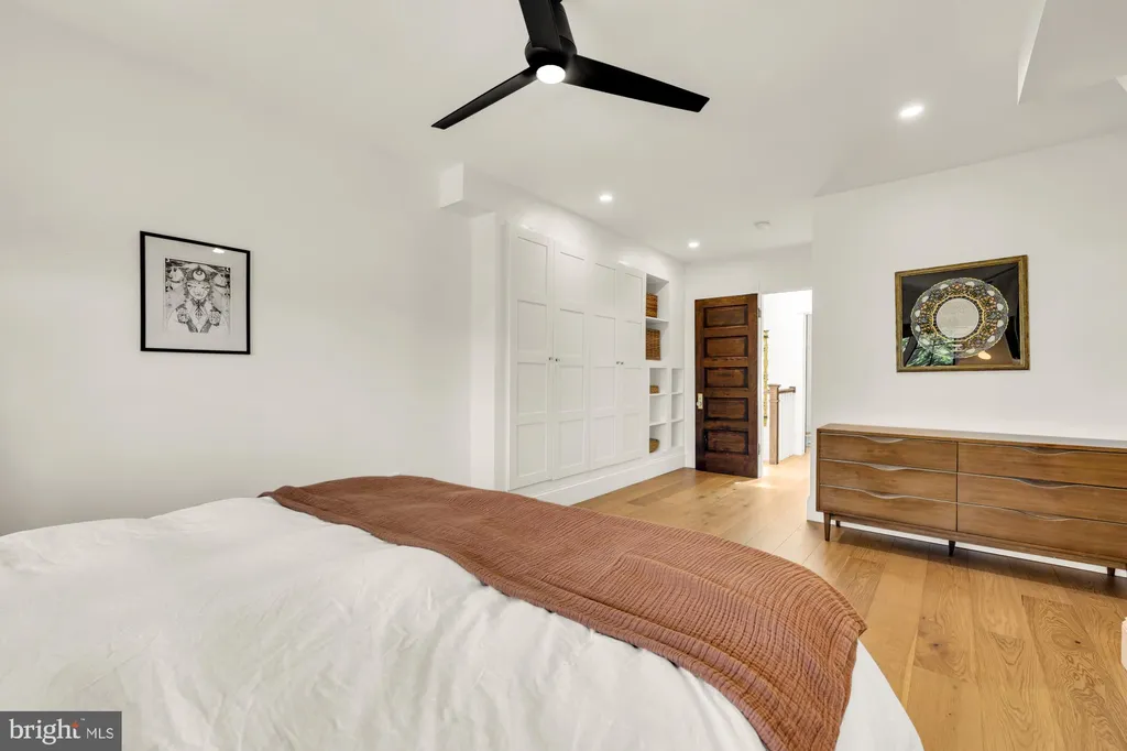 Additional image 23 of 908 Girard Street NE, Washington, DC 20017
