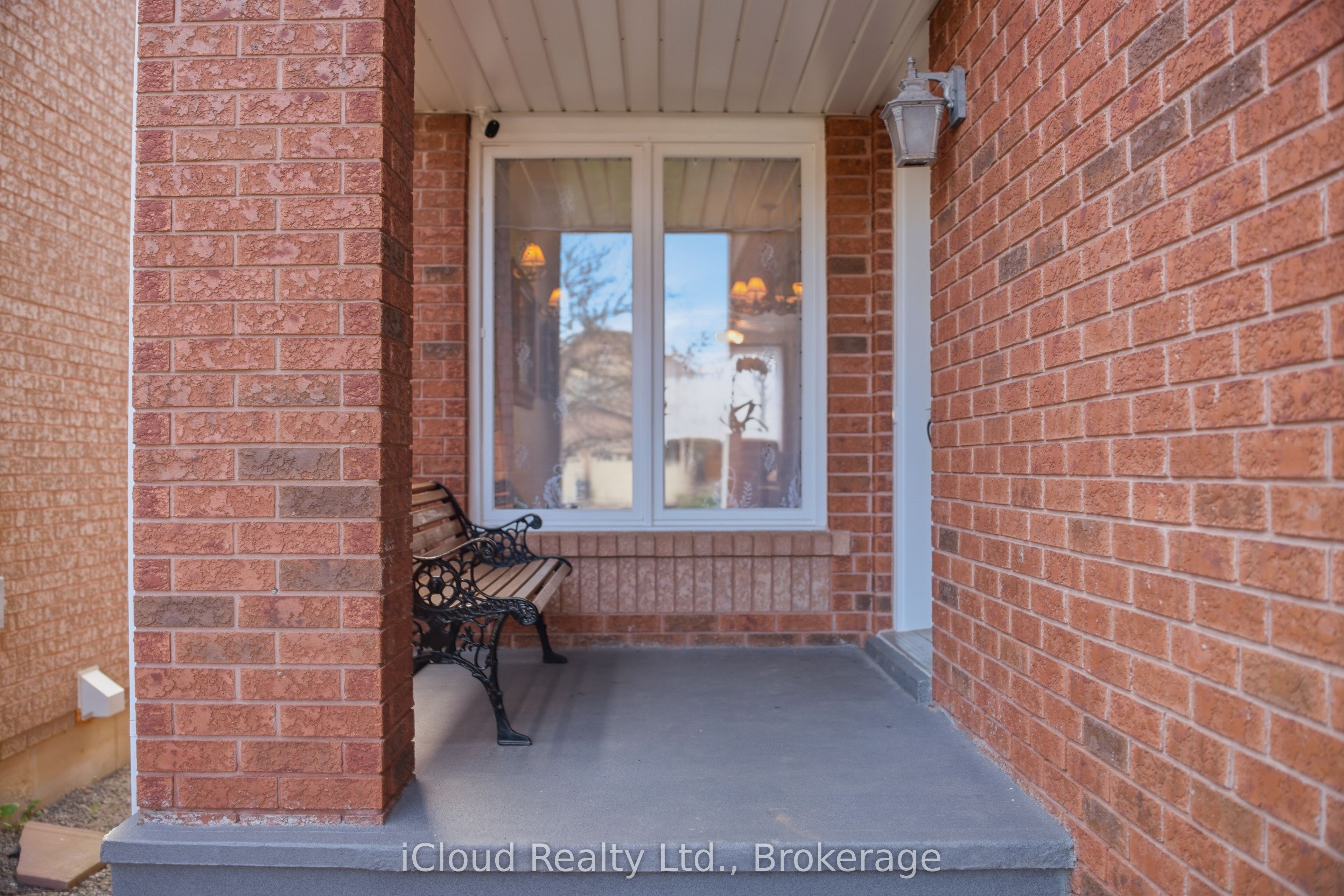 Additional image 4 of 7389 Sandhurst Drive, Mississauga, ON, L5N 7G6