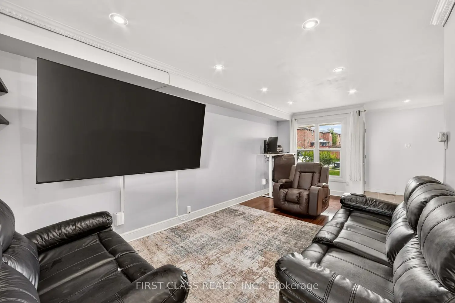 Additional image 5 of 2109 Denby Drive