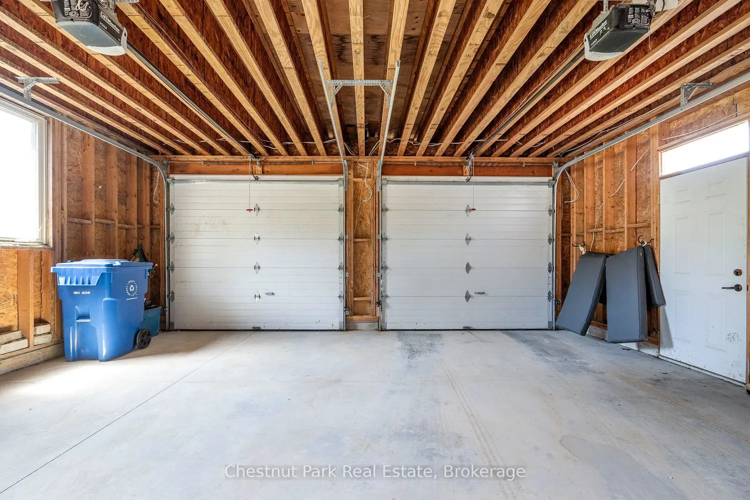 Additional image 17 of 758510 2Nd Line