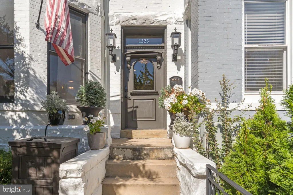 Additional image 4 of 1223 Fairmont Street NW, Washington, DC 20009