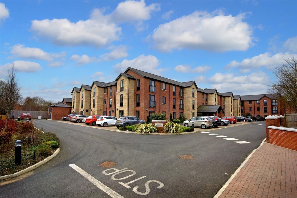 Additional image 22 of 1 bed flat for saleSaxon Gardens, Penn Street, Oakham, Rutland LE15
