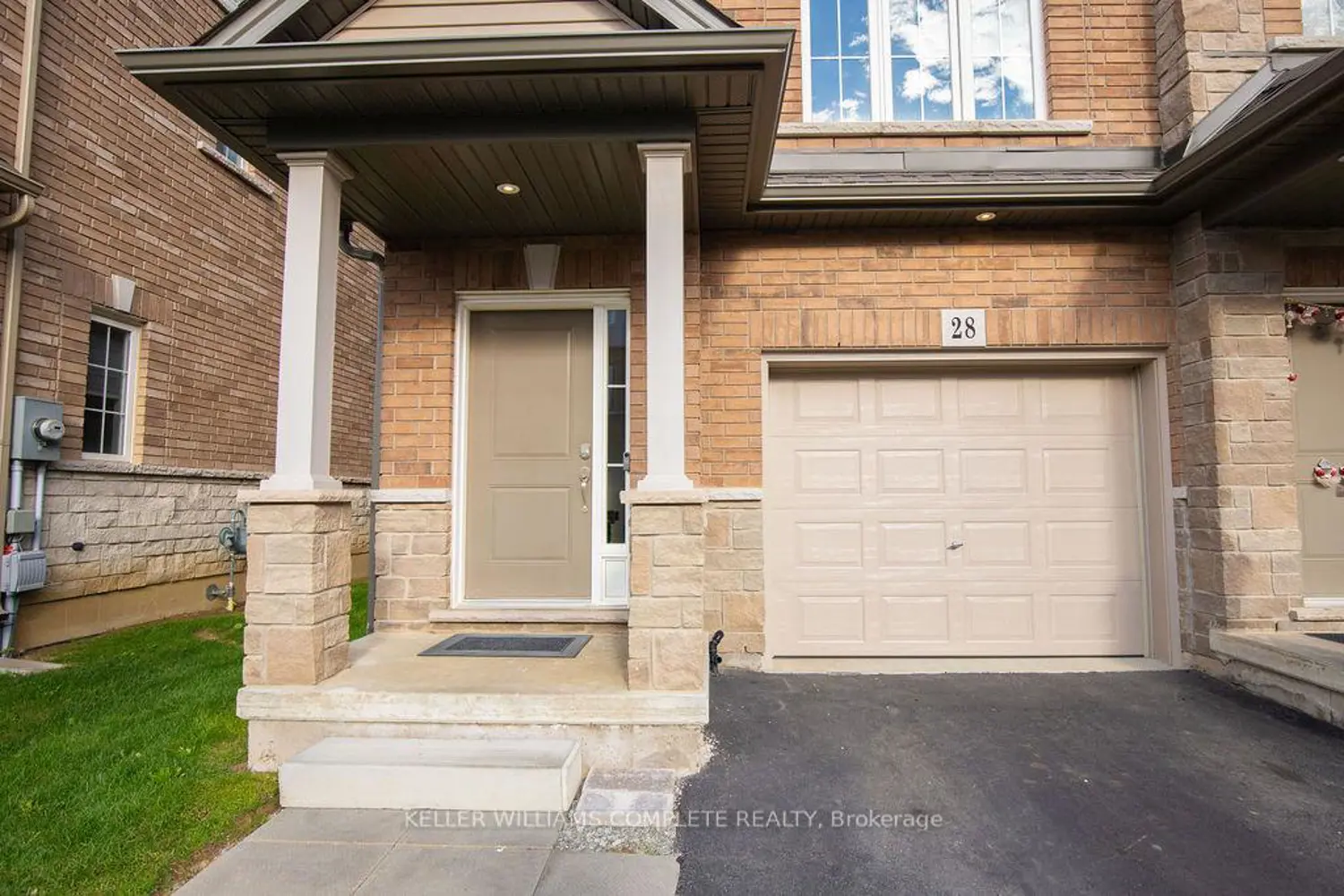 Additional image 3 of 28 Canary Grass Boulevard