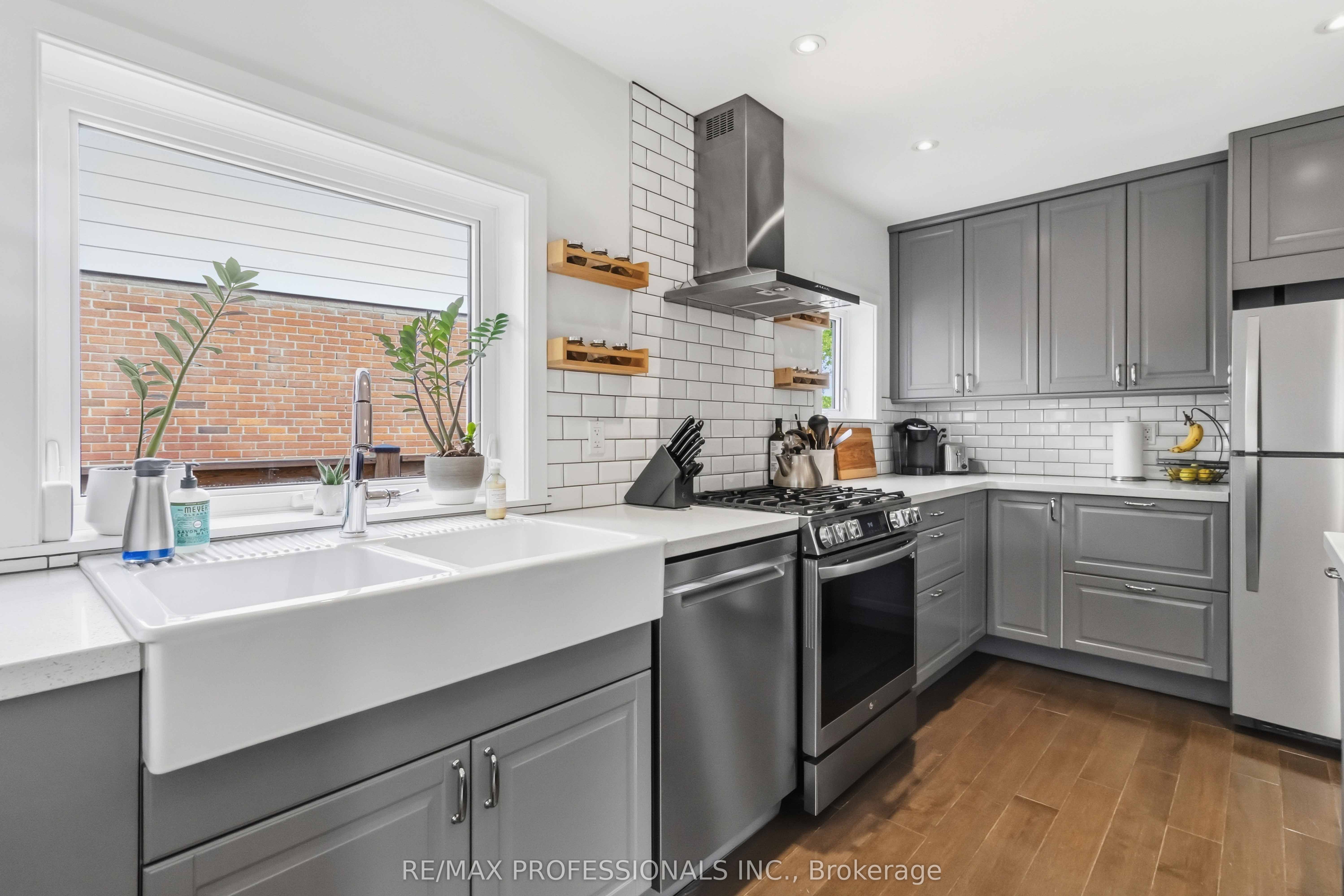 Additional image 3 of 3 Snaresbrook Drive, Toronto, ON, M9W 2N5