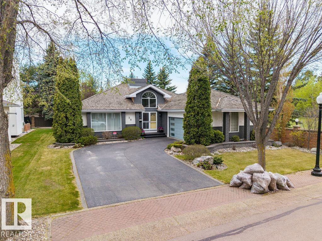 38 West Point Wynd NW, Edmonton, AB, T5T5N5