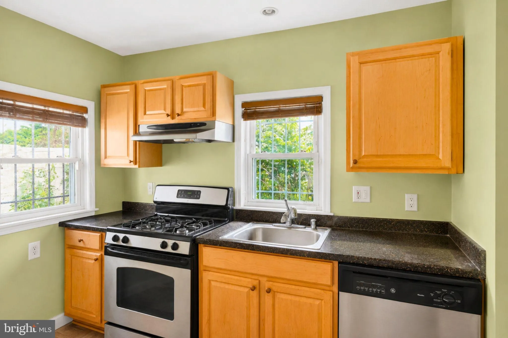 Additional image 24 of 1025 44th Street NE, Washington, DC 20019