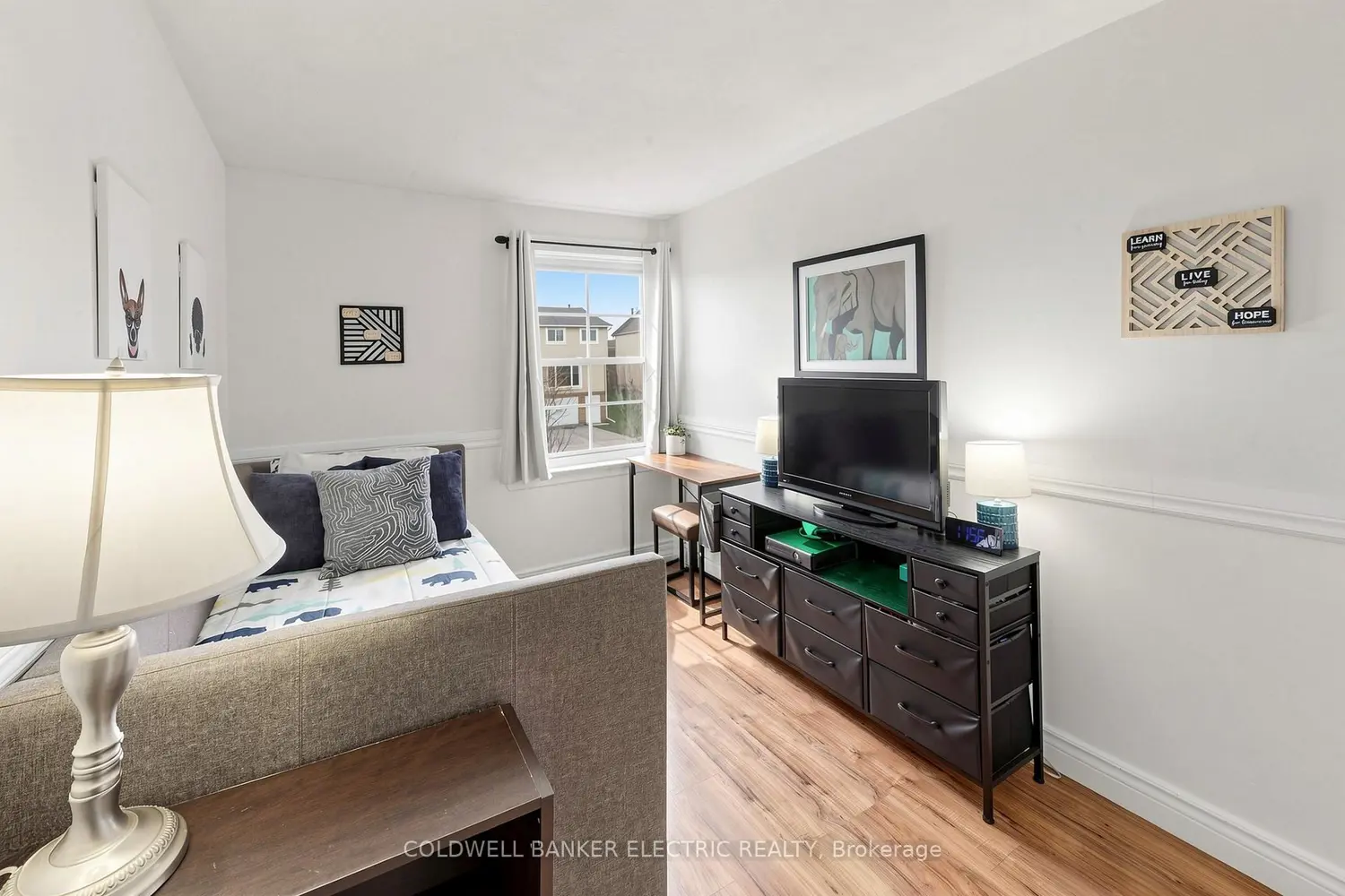 Additional image 10 of 900 Southridge Street