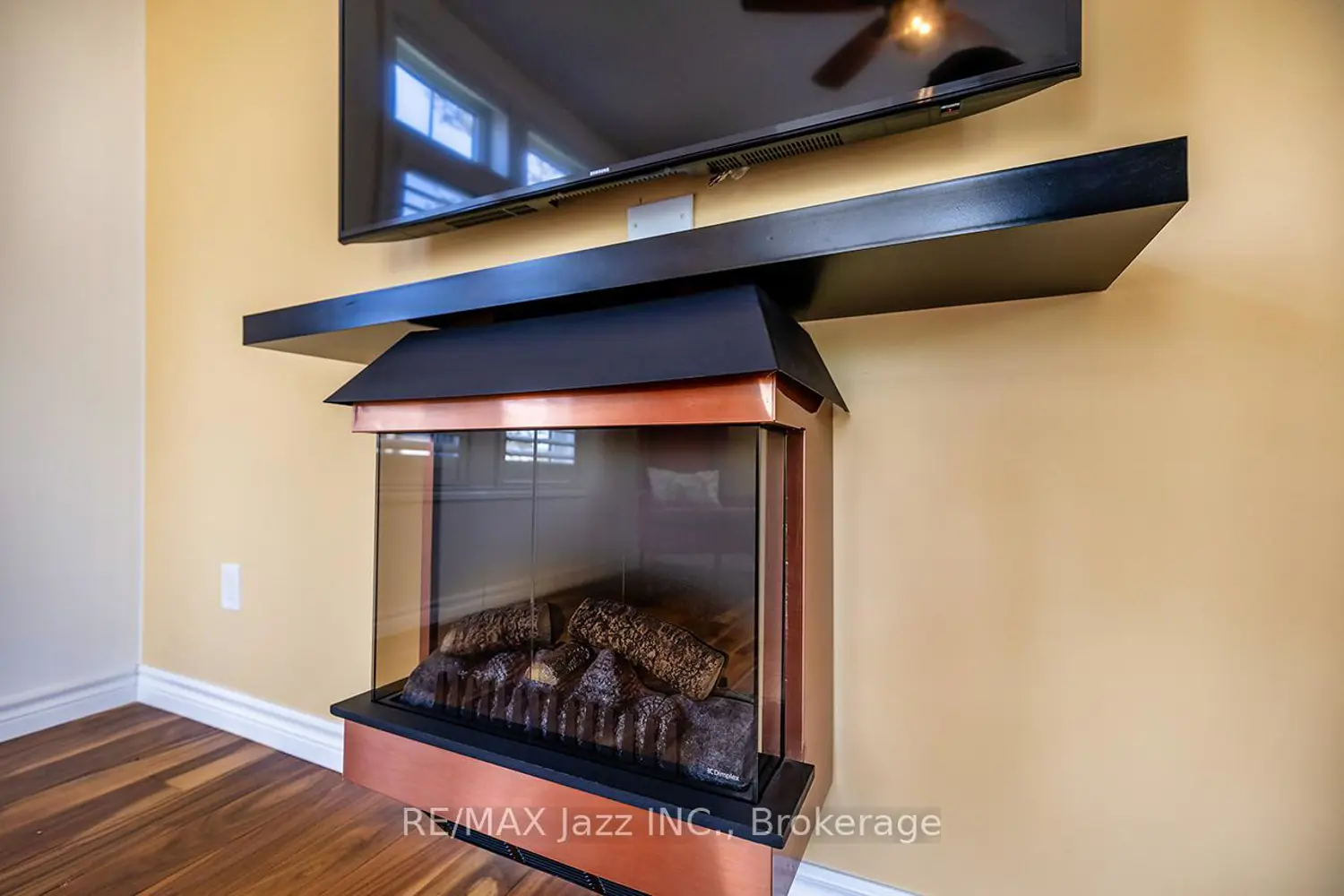 Additional image 7 of 29 Lakewood Crescent 111