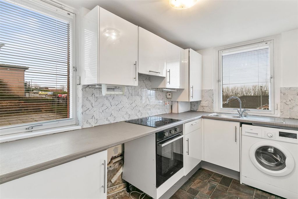 Additional image 7 of 2 bed flat for saleWindsor Crescent, Clydebank G81