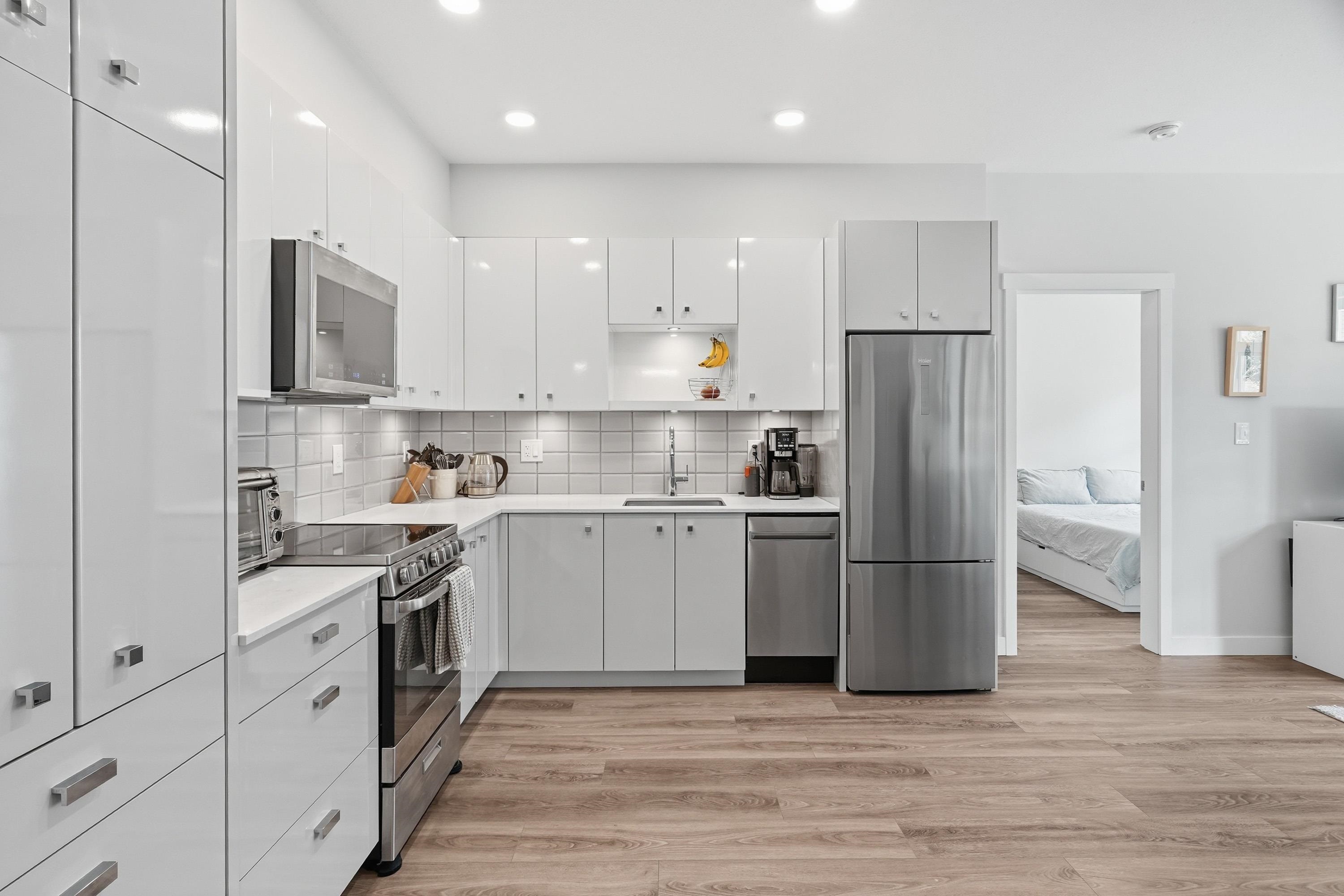 Additional image 4 of 211-10838 Whalley Boulevard, Surrey, BC, V3R 0G8