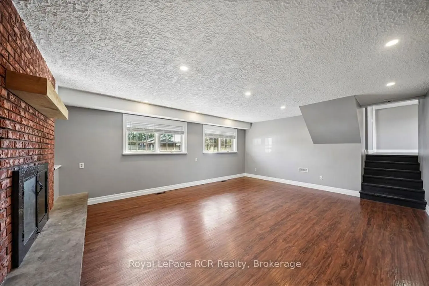 Additional image 10 of 883 30Th Street