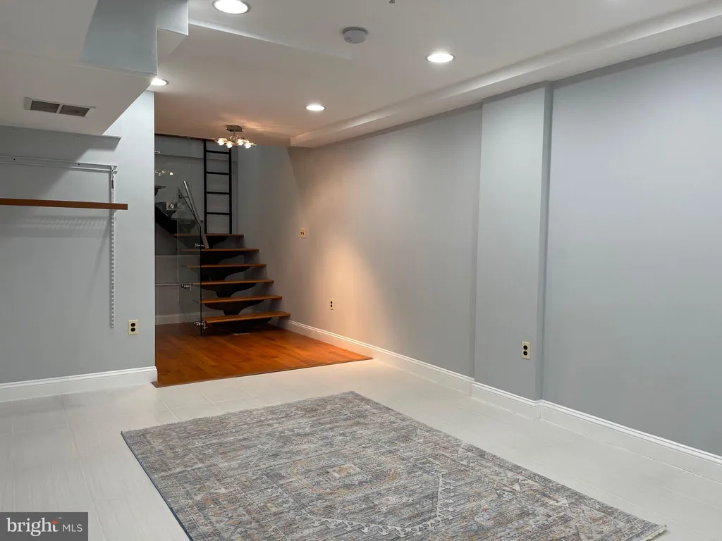 Additional image 32 of 449 New Jersey Avenue SE Unit B, Washington, DC 20003