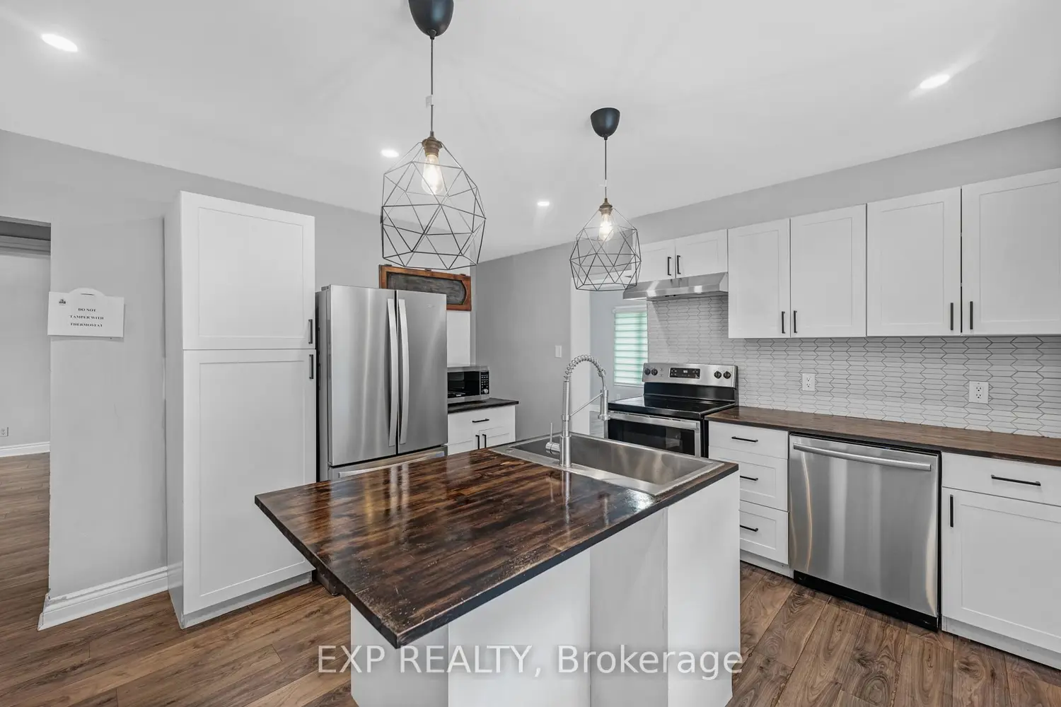 21023 Dalton Road photo 4