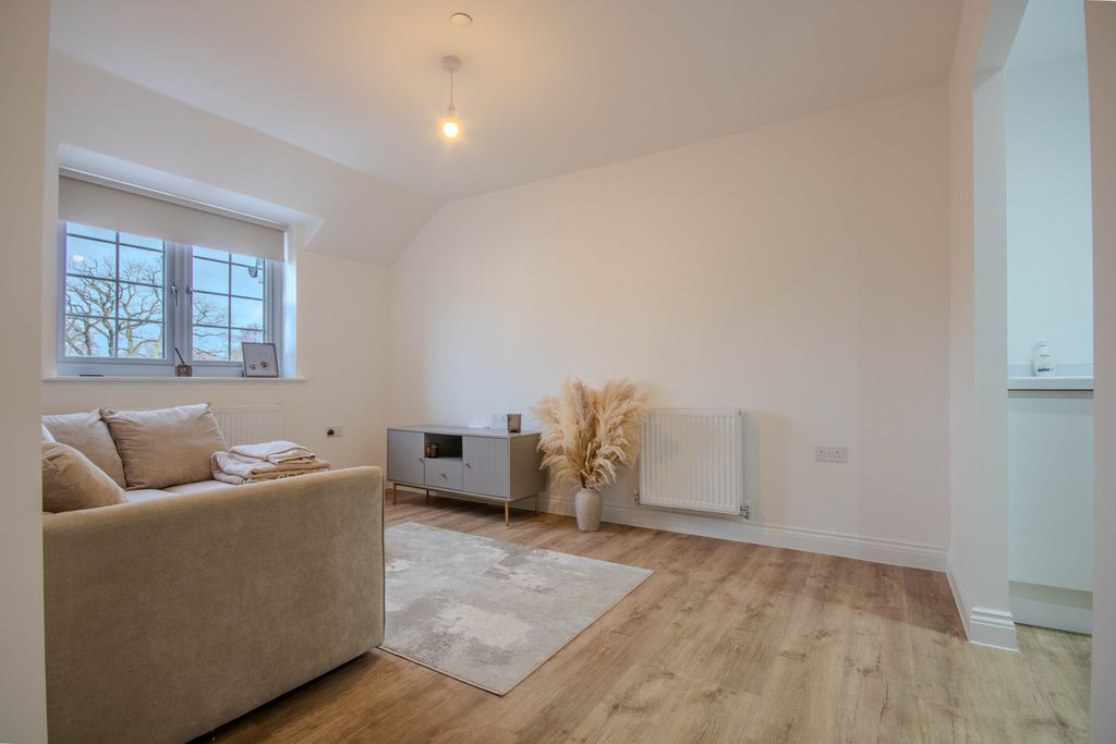 Additional image 4 of 1 bed flat for saleChartist Rise, Blackwood NP12