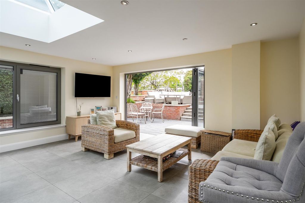 Additional image 7 of 5 bed detached house for saleBakers Lane, Knowle B93