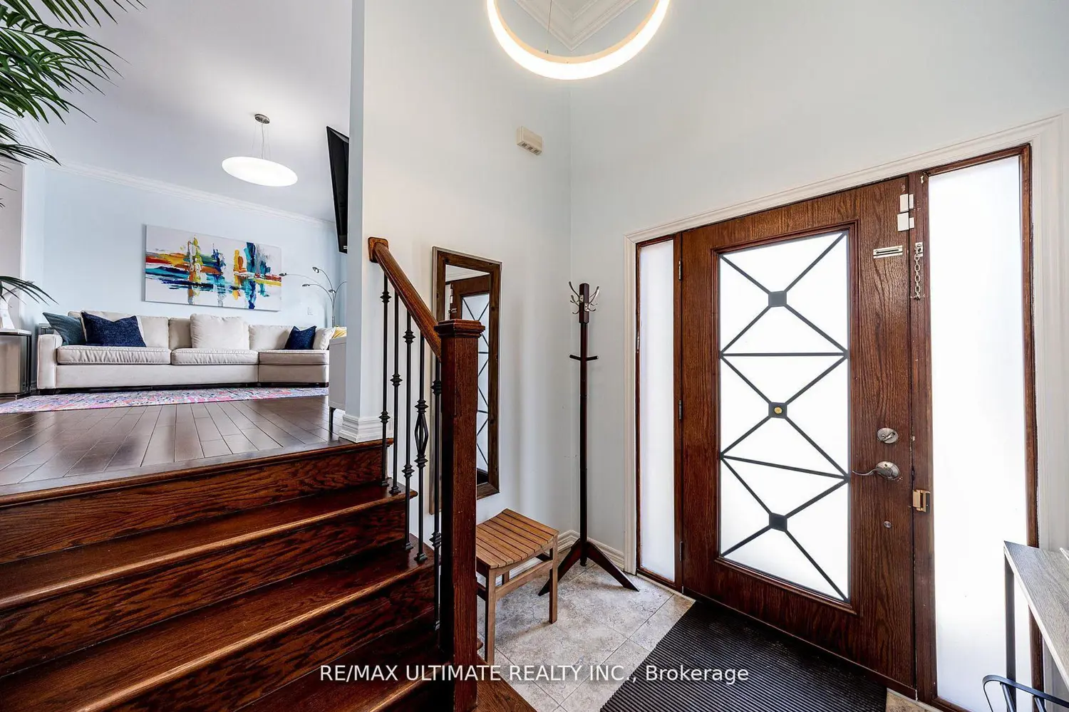 1160 Islington Avenue photo 2