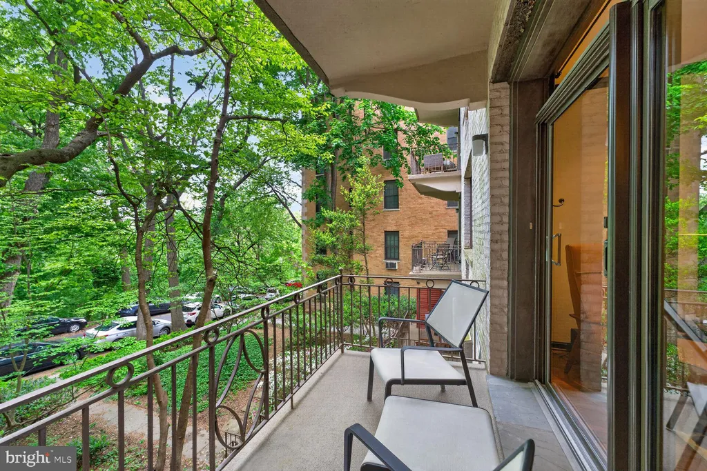 Additional image 7 of 2310 Ashmead Place NW Unit 205, Washington, DC 20009