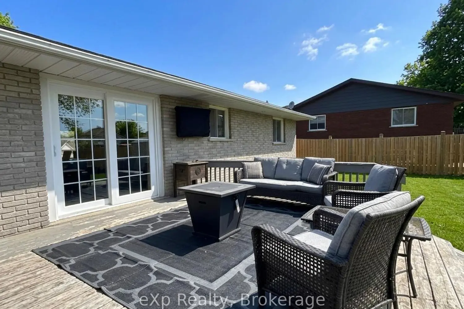 Additional image 16 of 209 15Th Avenue