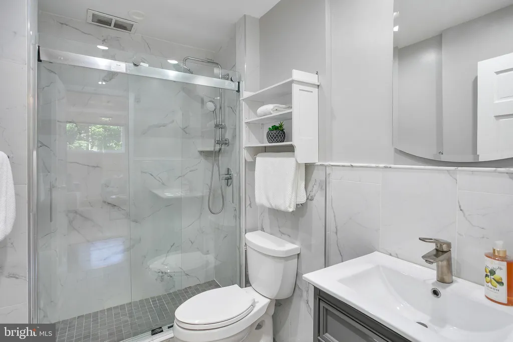 Additional image 7 of 2829 Connecticut Avenue NW Unit 103, Washington, DC 20008