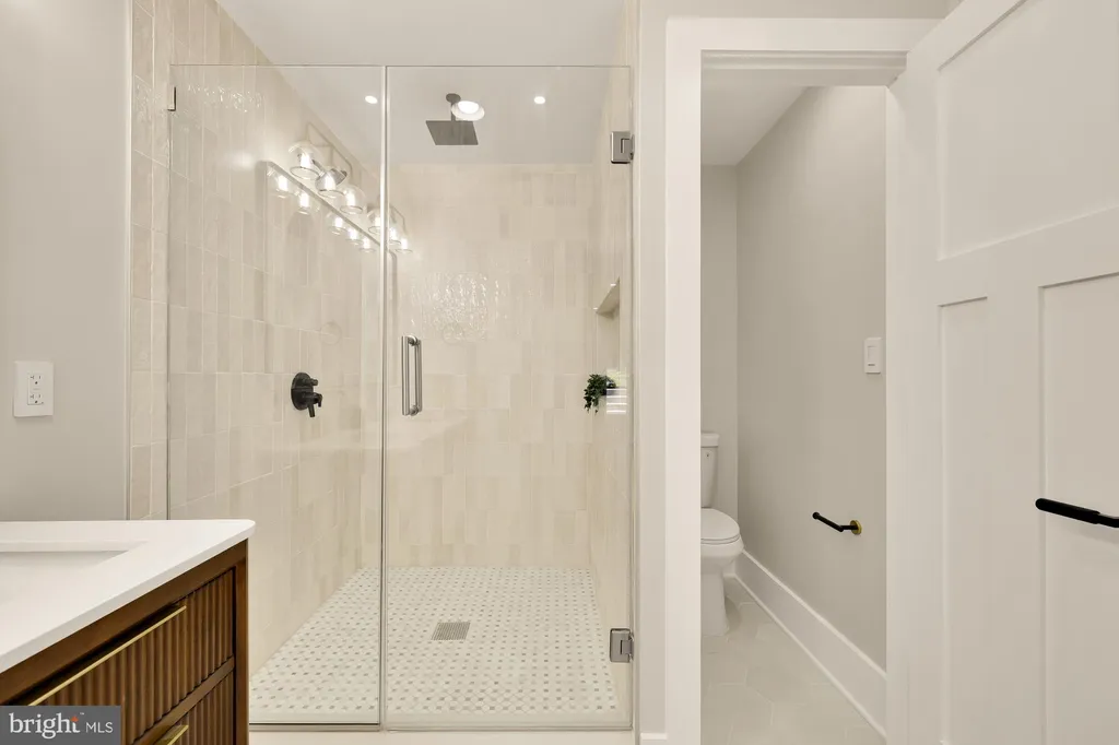 Additional image 21 of 5703 9th Street NW Unit 1, Washington, DC 20011