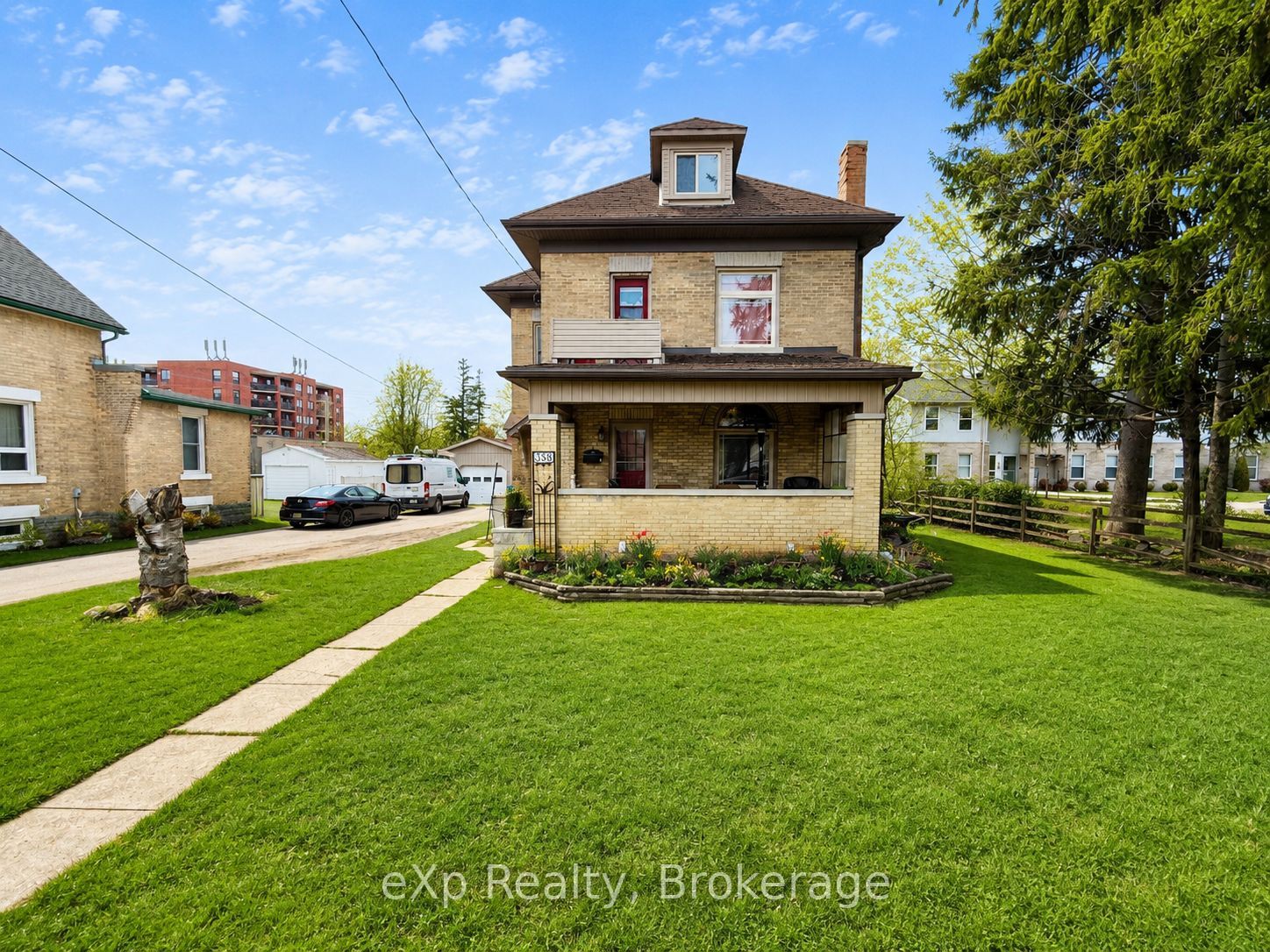 388 11th Street, Hanover, ON, N4N 1S5
