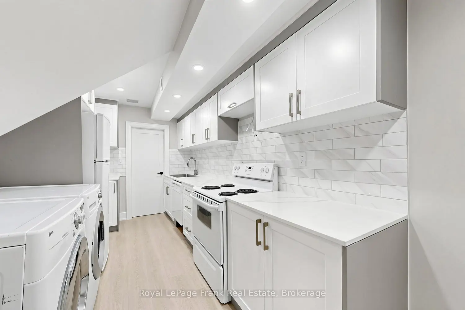 Additional image 15 of 344 Rossland Road