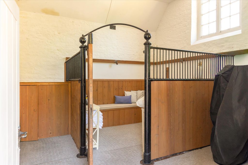 Additional image 20 of 8 bed detached house for saleCompton Bassett, Calne, Wiltshire SN11