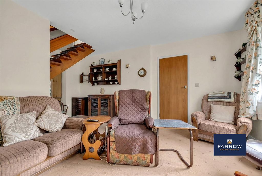 Additional image 5 of 4 bed semi-detached house for saleQueens Parade, Grimsby DN31