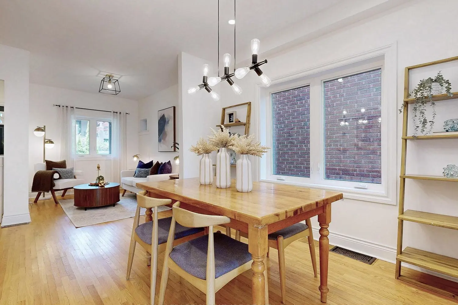 117 Burgess Avenue photo 4