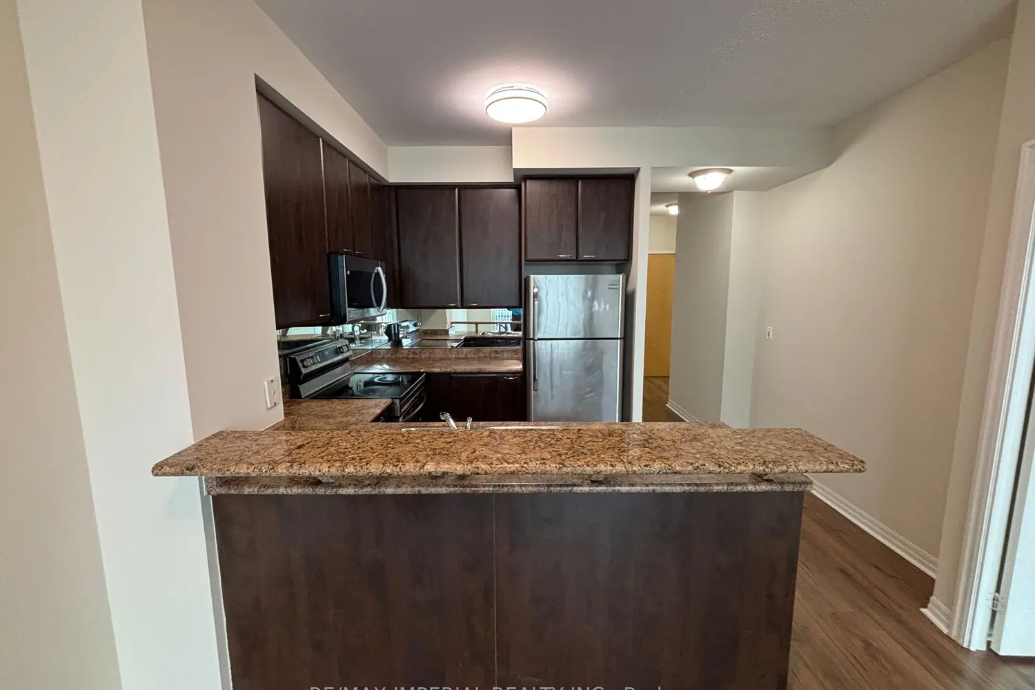 Additional image 9 of 220 Burnhamthorpe Road 2110