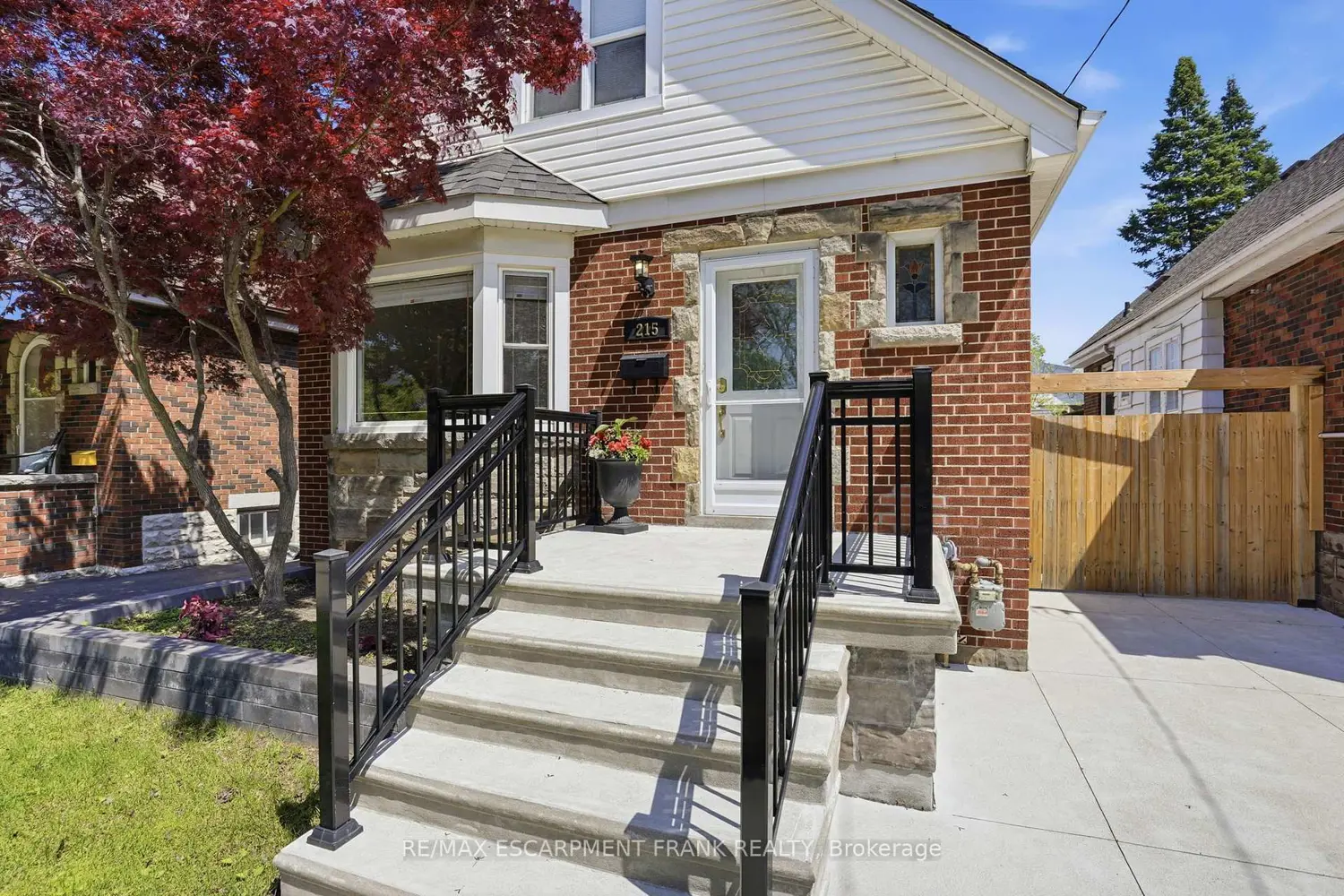 Additional image 2 of 215 Wexford Avenue