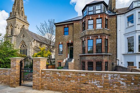 Hillmarton, Islington, London N7, New home