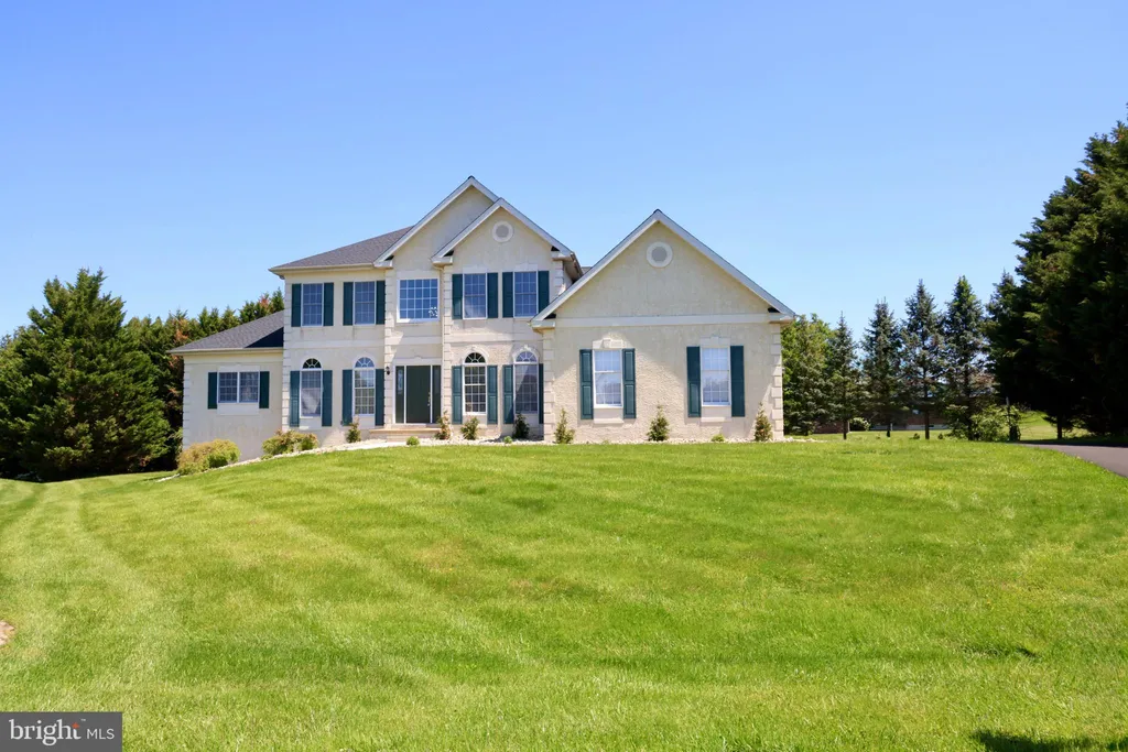 Additional image 2 of 421 Harrison Drive, Hockessin, DE 19707