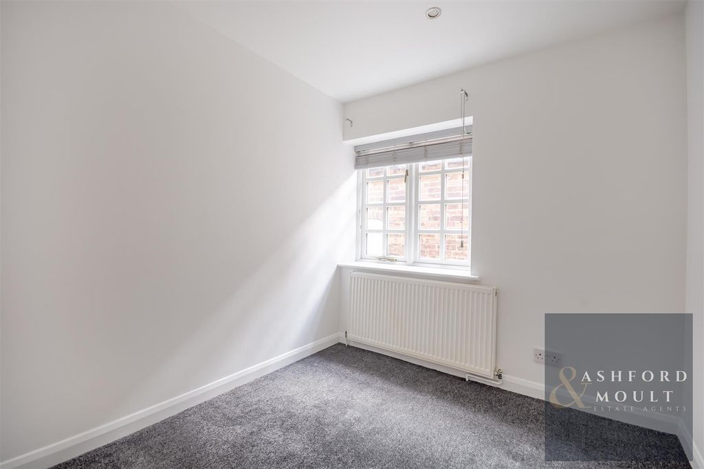 Additional image 8 of 4 bed flat for saleMain Street, Calverton, Nottingham NG14