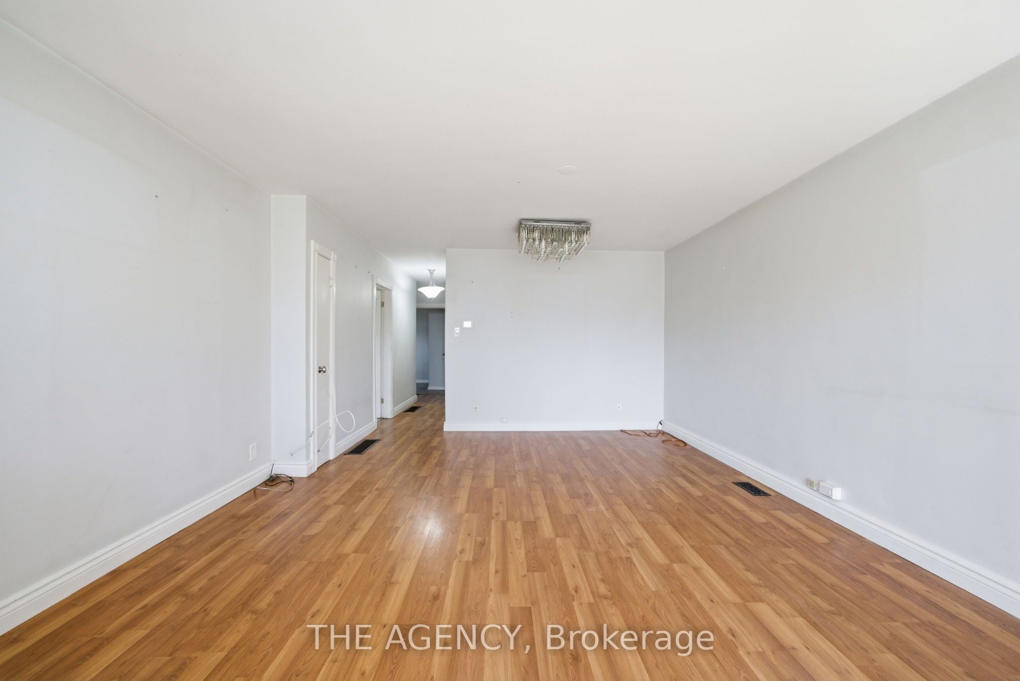 Additional image 2 of 290 Demaine Crescent, Richmond Hill, ON, L4C 2W5