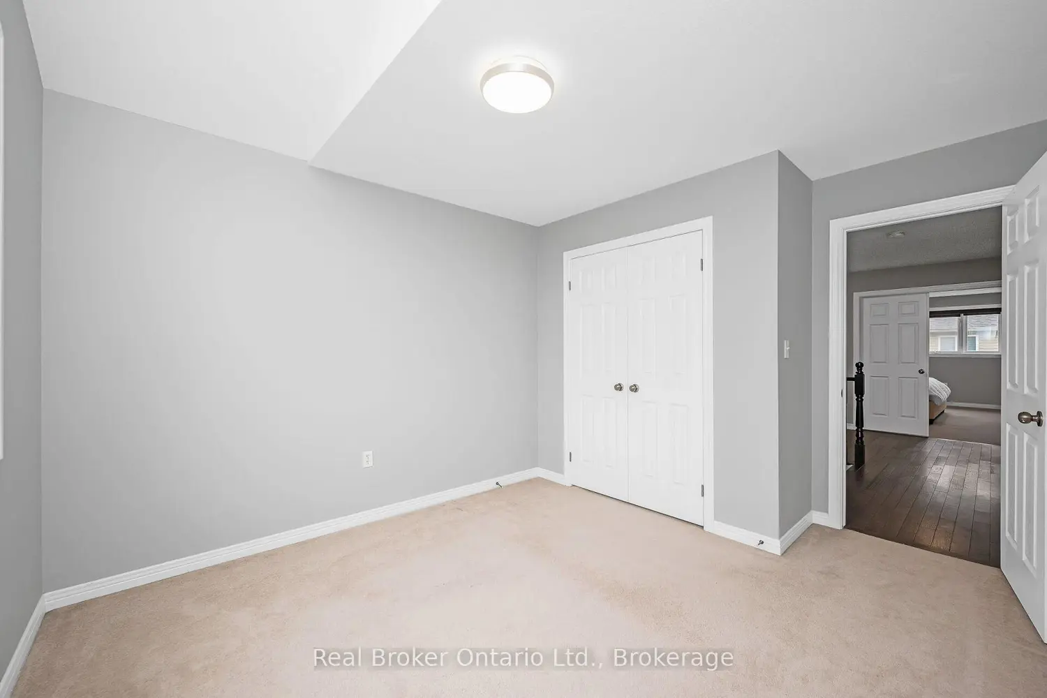 Additional image 16 of 23 Bellflower Boulevard
