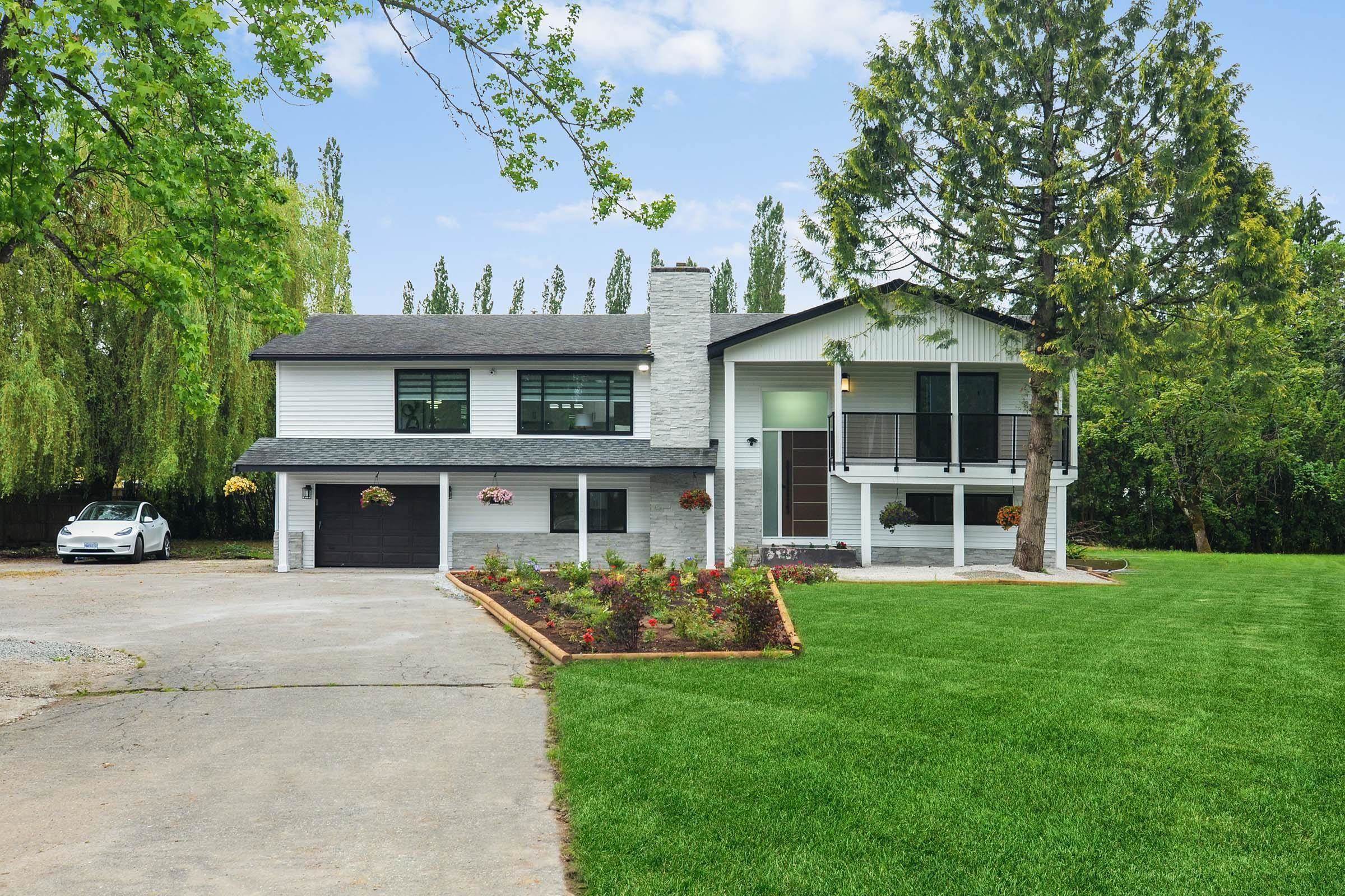 23222 56 Avenue, Langley, BC, V2Z 2P7