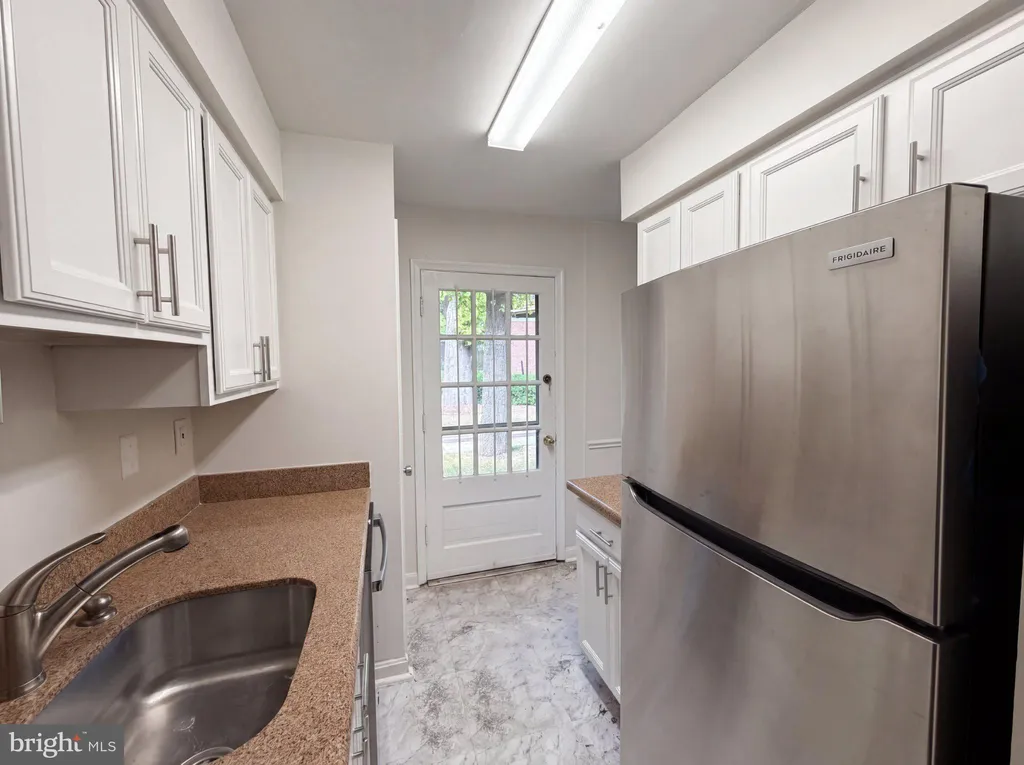 Additional image 8 of 3820 V Street SE, Washington, DC 20020