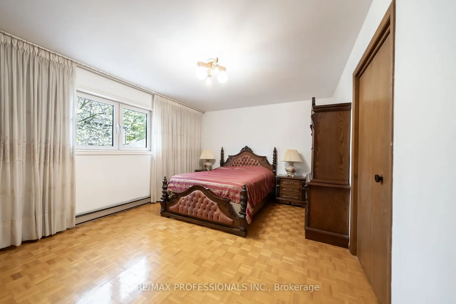1164 Kipling Avenue photo 5